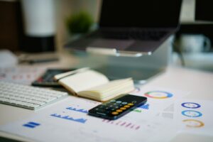 FP&Aで扱う財務分析をイメージしたデスク